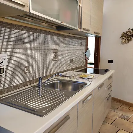 Apartman Bilocale Nella Vecchia Citta' Di *