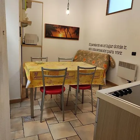 Bilocale Nella Vecchia Citta' Di *